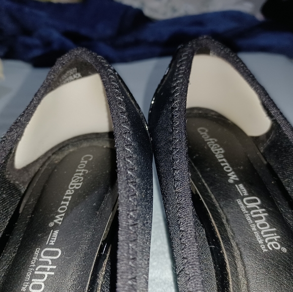 Black Wedges - Picture 4 of 4